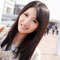 南真悠